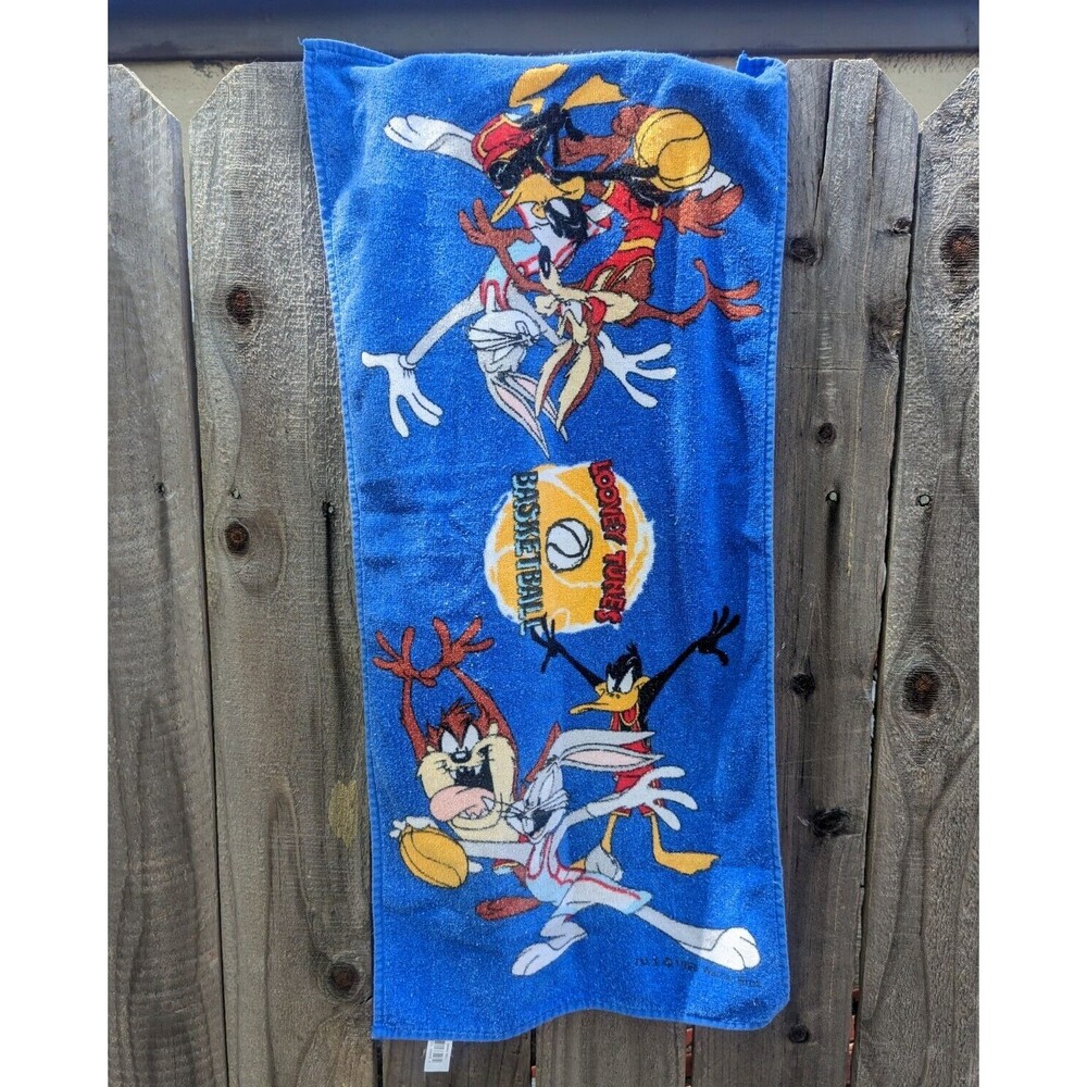 Vintage Looney Tunes Towel Basketball Hand 1995 Taz Bugs Daffy 15 x 32 Inches